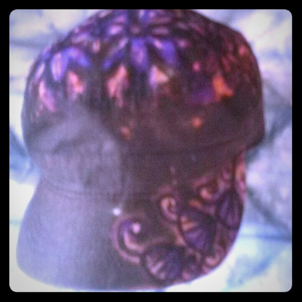 hand-dyed / painted ladies hat
